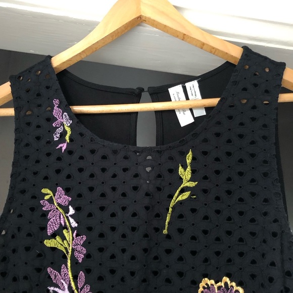 Anthropologie Meadow Rue Floral eyelet tank- Medium - Picture 8 of 14